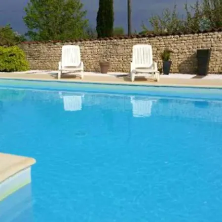 Propriete D'une A Avec Piscine Partagee Jardin Clos Et Wifi Nyaraló