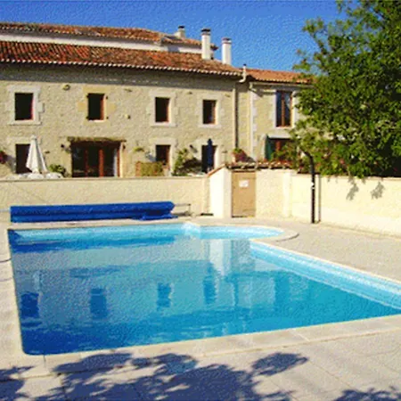 Propriete D'une A Avec Piscine Partagee Jardin Clos Et Wifi Nyaraló *